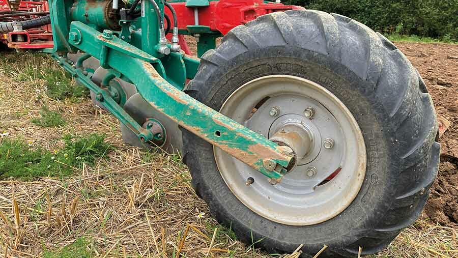 Kverneland 2300S Depth Wheel