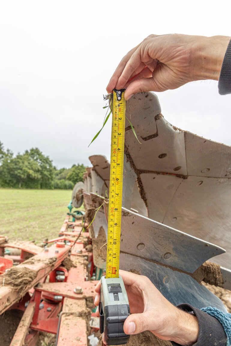 Plough skimmer set-up