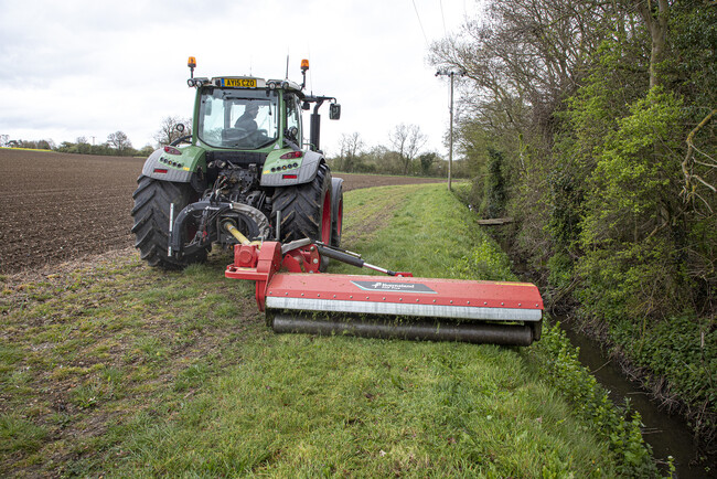 Kverneland UK Customer: Simon Farrow, FHP Plus 2