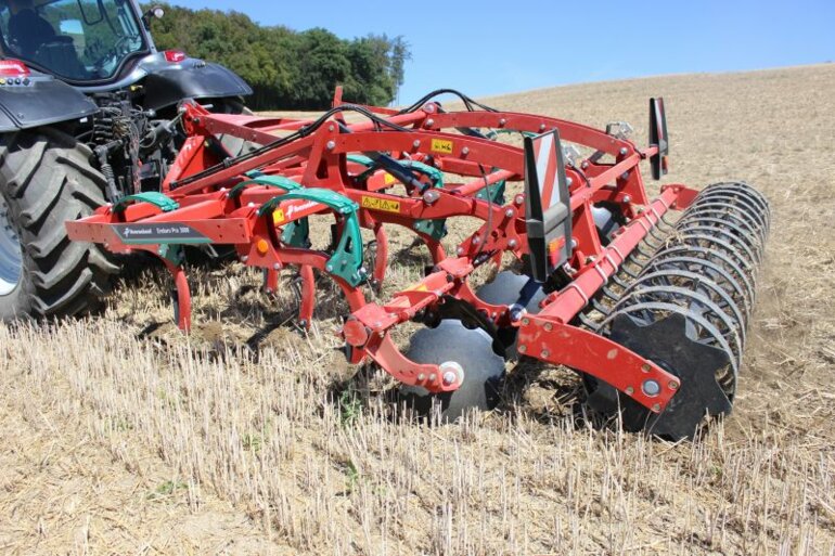 Kverneland-Enduro-pro-3000-0037-JPG-gho1sqqc6q